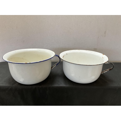 78 - VINTAGE ENAMEL BREAD AND CAKE TINS AND 2 CHAMBER POTS