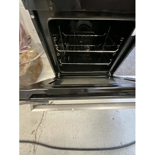 120 - ELECTRIC BUILT IN OVEN AND GRILL AS NEW H35