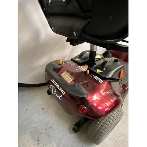 123 - PEARL 4 WHEEL SCOOTER COMPLETE WITH CHARGER AND INSTRUCTIONS TO INCLUDE KEYS - NEEDS NEW BATTERY