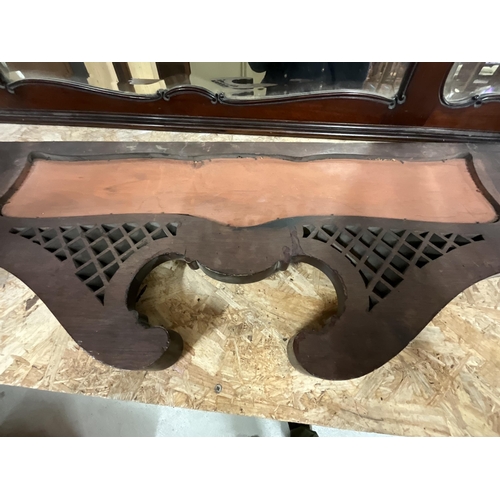 137 - EDWARDIAN MAHOGANY TRIPLE OVER MANTLE MIRROR W56