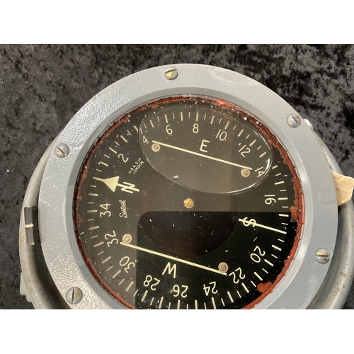 169 - NAVAL SHIPS COMPASS