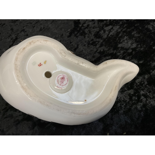 214 - ART GLASS DECORATED DUCK L8.5