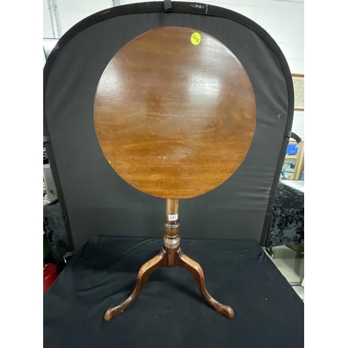 241 - GEORGIAN MAHOGANY PEDESTAL TILT TOP CANDLE TABLE H28