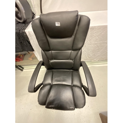 278 - BLACK SWIVEL OFFICE CHAIR (WARE TO SEAT)