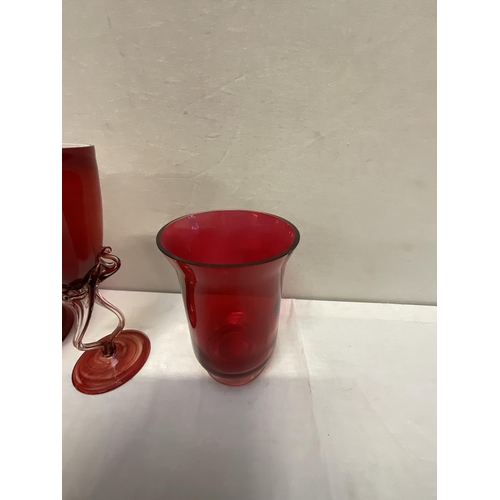 292 - COLLECTION OF RED ART GLASS (6)