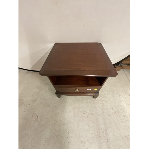 328 - STAG MERRIDEW MAHOGANY BEDSIDE CABINET WITH SINGLE DRAWER H20