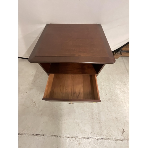 328 - STAG MERRIDEW MAHOGANY BEDSIDE CABINET WITH SINGLE DRAWER H20