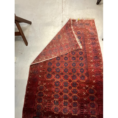 347 - VINTAGE PATTERNED CARPET L46