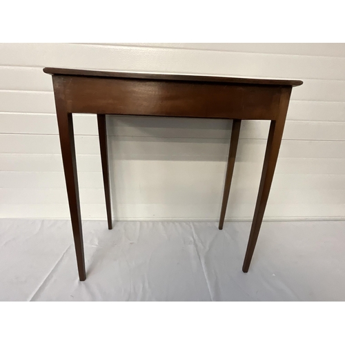 357 - GEORGIAN MAHOGANY SIDE TABLE WITH DRAWER H29