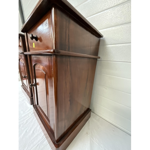 365 - PAIR OF REPRODUCTION MAHOGANY POT CUPBOARDS H28