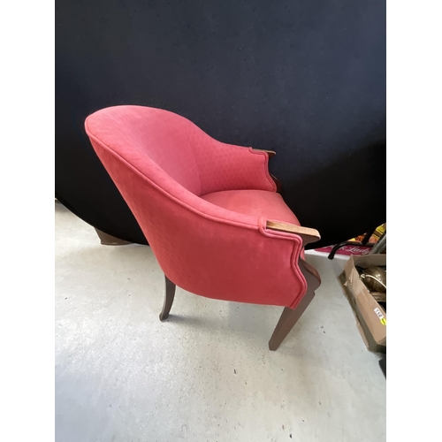 377 - EDWARDIAN MAHOGANY UPHOLSTERED TUB CHAIR