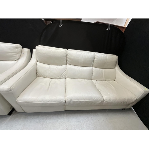 386 - DESIGNER BADGED INCANTO ITALIAN CREAM LEATHER 3 SEATER AND 2 SEATER MATCHING ALL RECLINING SOFA'S ON... 