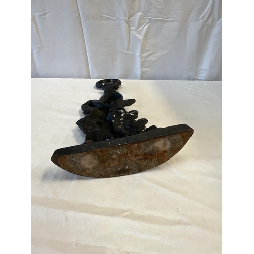 16 - CAST IRON CHERUB DOORSTOP H17