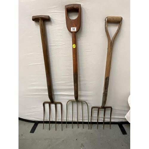 32 - 3 VINTAGE GARDEN FORKS