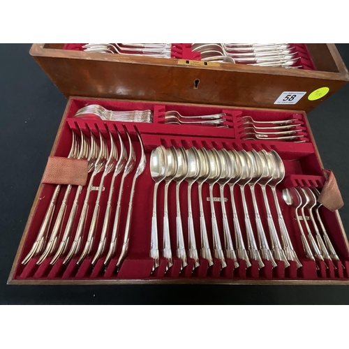 58 - OAK CASED VINTAGE CANTEEN OF CUTLERY COMPLETE H5