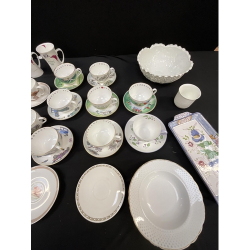 82 - BOX OF CHINA TO INCLUDE ROYAL WORCESTER, COALPORT ETC