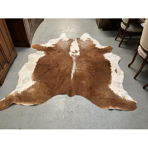 337 - VINTAGE COWHIDE 94