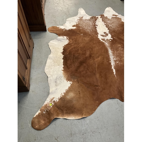 337 - VINTAGE COWHIDE 94