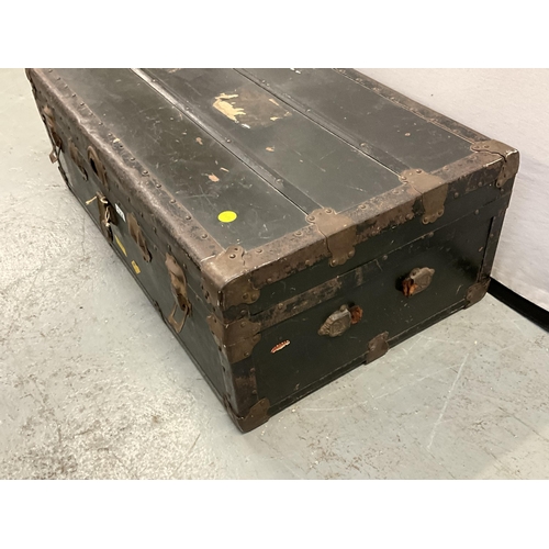 344 - VINTAGE TRAVELLERS CHEST H13