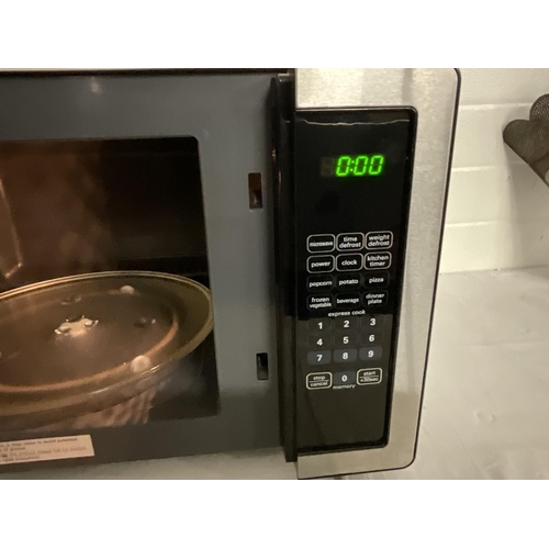 368 - KENWOOD 900W ELECTRIC MICROWAVE OVEN