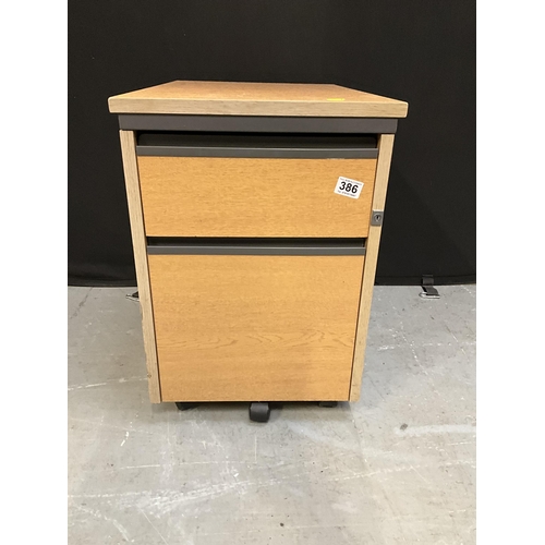 386 - MODERN OAK EFFECT 2 DRAWER FILING CABINET H22