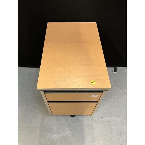 386 - MODERN OAK EFFECT 2 DRAWER FILING CABINET H22