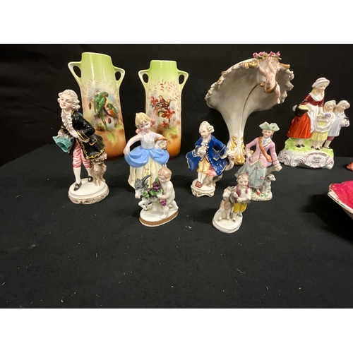 81 - COLLECTION OF FIGURES VASES ETC TO INCLUDE COALPORT CAPODIMONTE