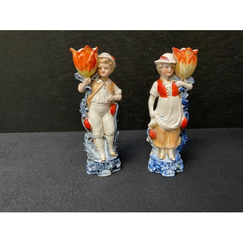 159 - 2 VICTORIAN STAFFORDSHIRE FLATBACK FIGURES A/F AND PAIR VICTORIAN SPILL VASES - A/F