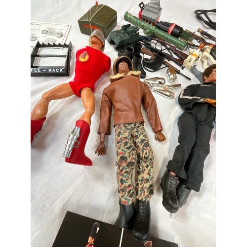 123 - QUANTITY OF ACTION MAN FIGURES AND EQUIPMENT