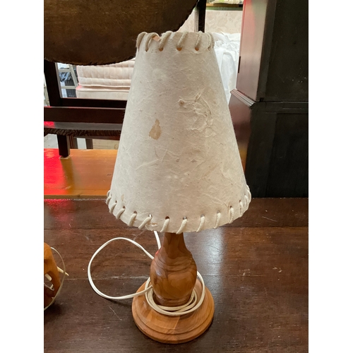 214 - 2 WOODEN BASED ELECTRIC TABLE LAMPS - NEED BULBS