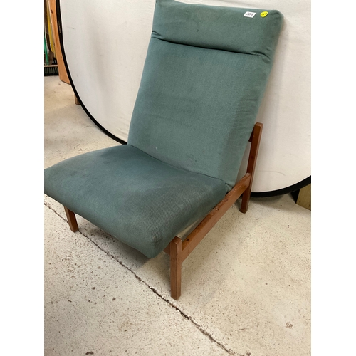 358 - RETRO TEAK UPHOLSTERED SIDE CHAIR