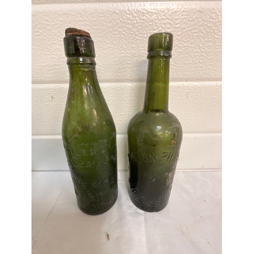 17 - COLLECTION OF VINTAGE BOTTLES CIDER FLAGON