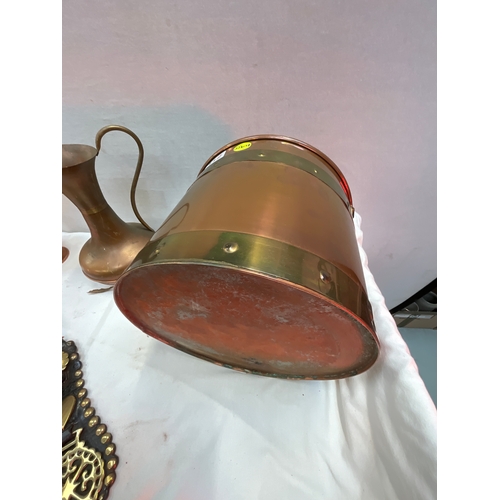 112 - COPPER AND BRASS TO INCLUDE MARTINGALES BRASS WALL BIRDS LARGE COPPER BUCKET H17” DIA 12”