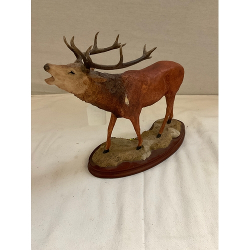 187 - CAITHNESS THE NATURAL WORLD COLLECTION STAG ON PLINTH AND OLD ENGLISH SHEEP DOG FIGURE