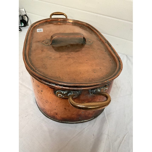 125 - VICTORIAN COPPER FISH KETTLE H7”W21”D13”