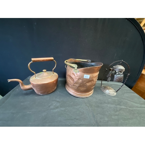 221 - COPPER KETTLE,  COPPER COAL SCUTTLE AND COW BELLS ON STAND SCUTTLE MEASURES H18”