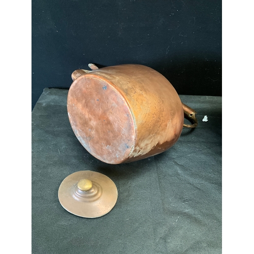 221 - COPPER KETTLE,  COPPER COAL SCUTTLE AND COW BELLS ON STAND SCUTTLE MEASURES H18”