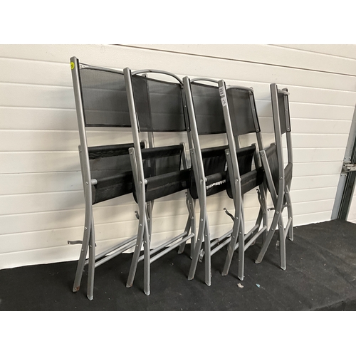 353 - 5 MODERN FOLDING CHAIRS