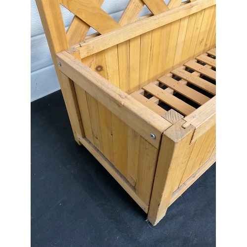 436 - GARDEN TRELLIS PLANTER H53”W36”D12”