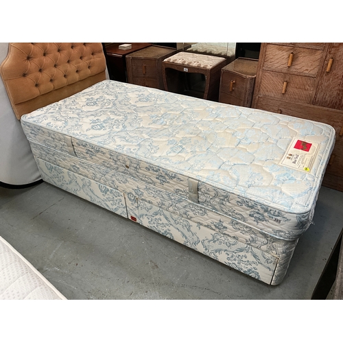 395 - SLUMBERLAND SINGLE DRAWER DIVAN COMPLETE WITH HEADBOARD