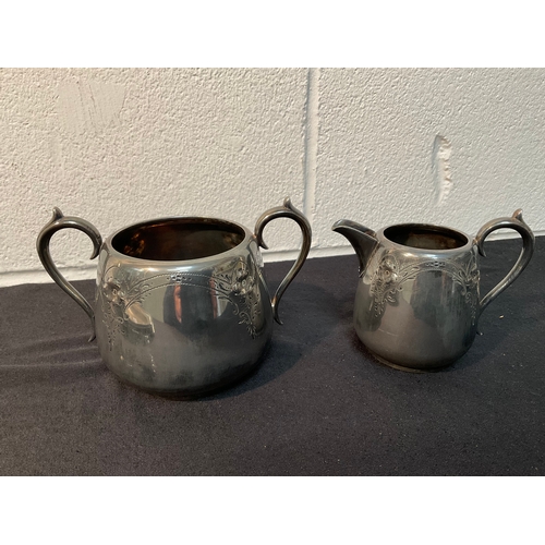 177 - QTY PLATEDWARE TO INCLUDE COFFE POT A/F TWIN HANDLED BOWL AND MILK JUG , PAINTED JUG AND 2 PEWTER PL... 