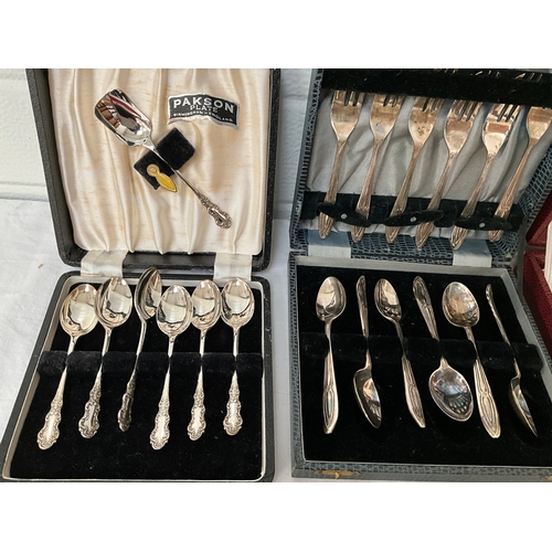 49 - ASSORTMENT OF VINTAGE BOXED STAINLESS TABLE CUTLERY EPNS SPOONS ETC