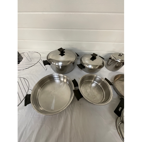 67 - ASSORTMENT OF SAUCEPANS BAKING TIN ETC