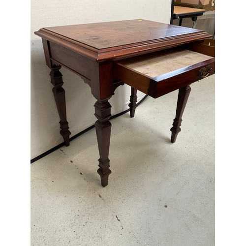 195 - EDWARDIAN MAHOGANY SIDE TABLE WITH DRAWER H29”W28”D21”