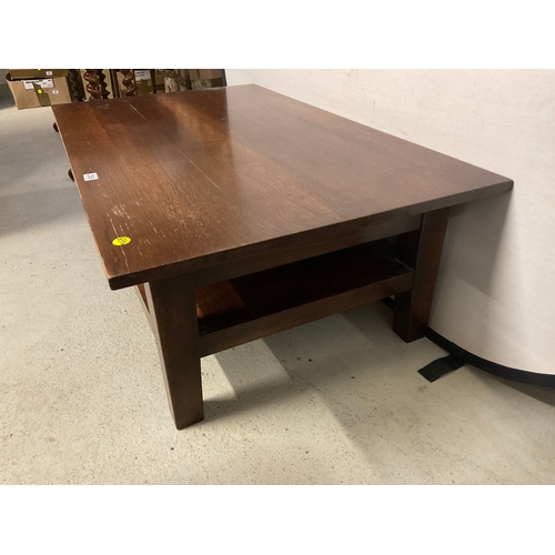 255 - HEAVY MODERN OAK COFFEE TABLE H16”W48”D29”