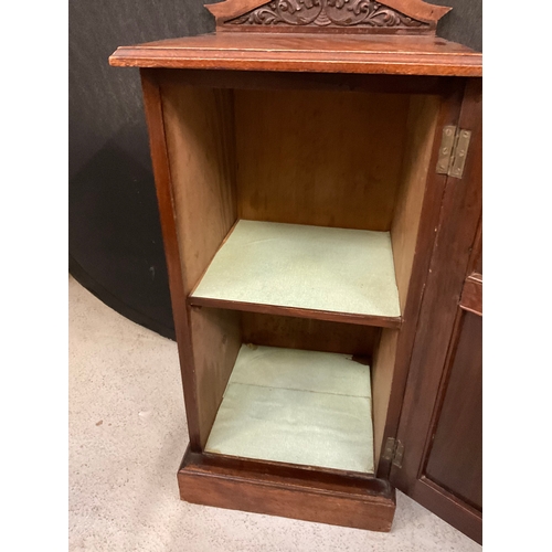 290 - EDWARDIAN MAHOGANY POT CUPBOARD H33” L15” D15”