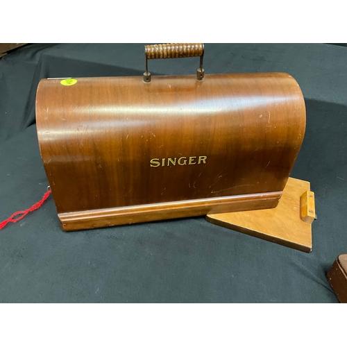 312 - VINTAGE SINGER SEWING MACHINE WITH ORIGINAL ACCESSORIES BOX