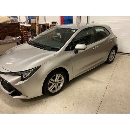 363 - SILVER TOYOTA COROLLA ICON TECH HEV CVT HYBRID CAR 4 DOOR 1798CC REGISTERED 2020 - MOT TILL 16TH MAR... 