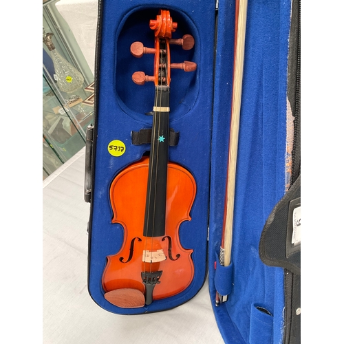 9 - THE SENATOR VIOLIN IN CASE CASE COMPLETE WITH BOW