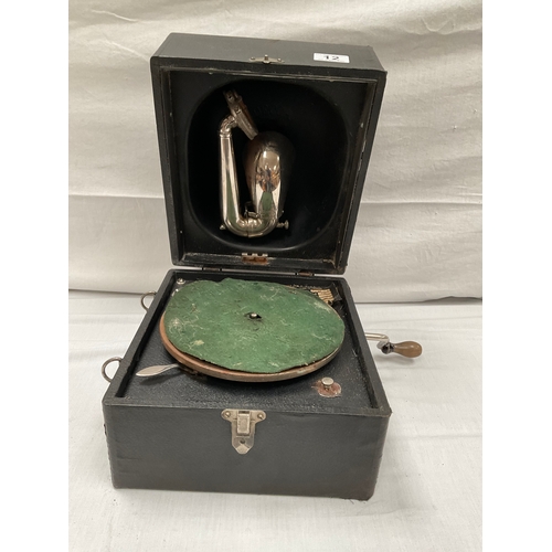 12 - VINTAGE DECCA CASED GRAMOPHONE COMPLETE WITH KEY AND WORKING ORDER